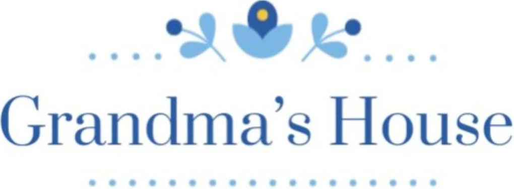 Amandas Grandmas House Logo